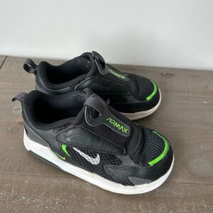 Nike Kids Black Slip-On Sneakers with Neon Green Accents